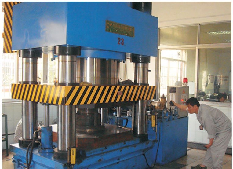 2000T press
